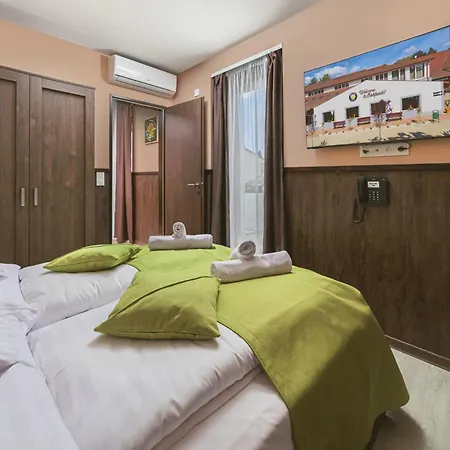 Park Buekfuerdo 4*